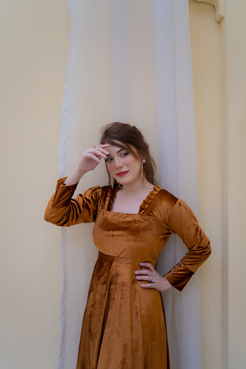Musturd Velvet